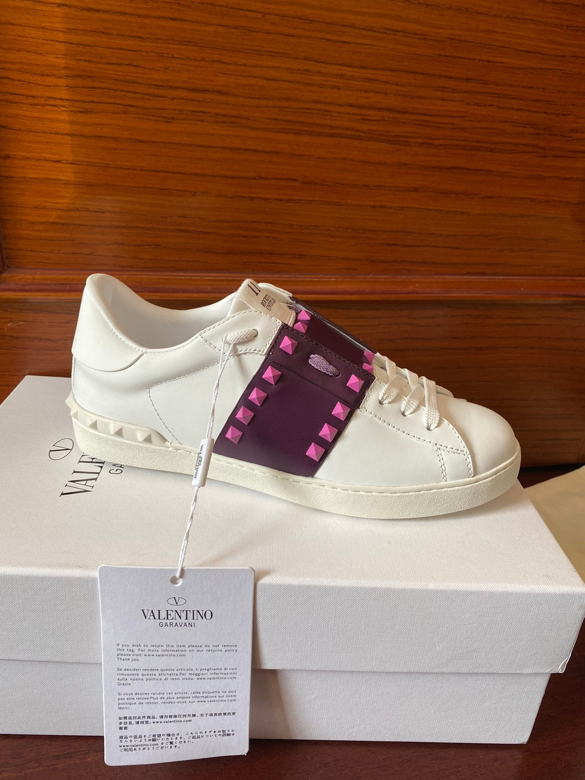 VT Rockstud Sneaker White Purple Cowhide