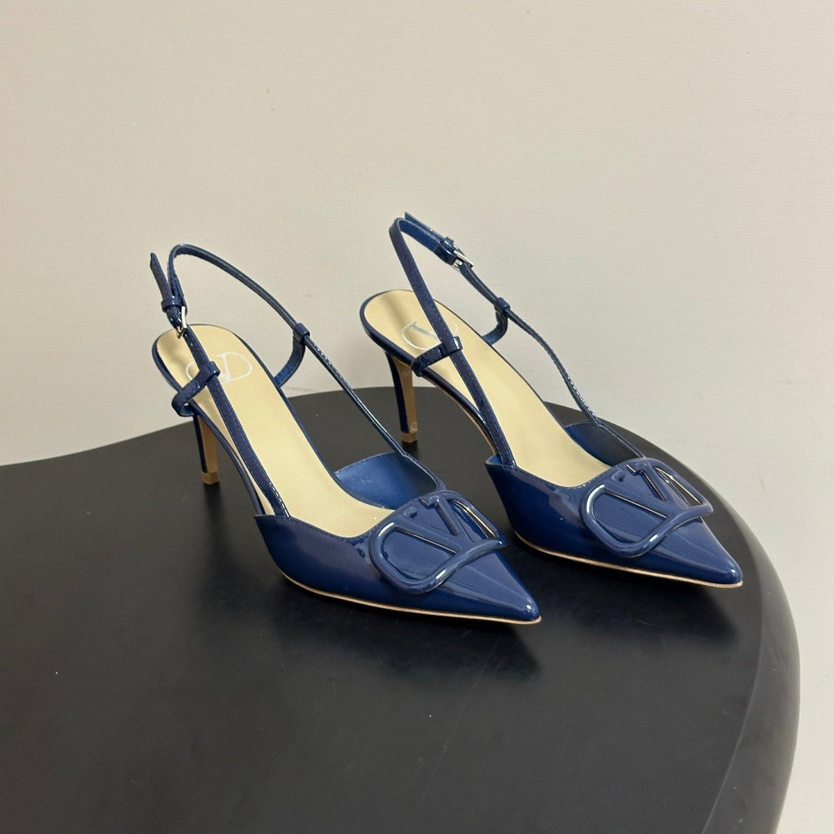 VLogo Signature Slingback Pumps 80mm Marine Blue Patent Leather