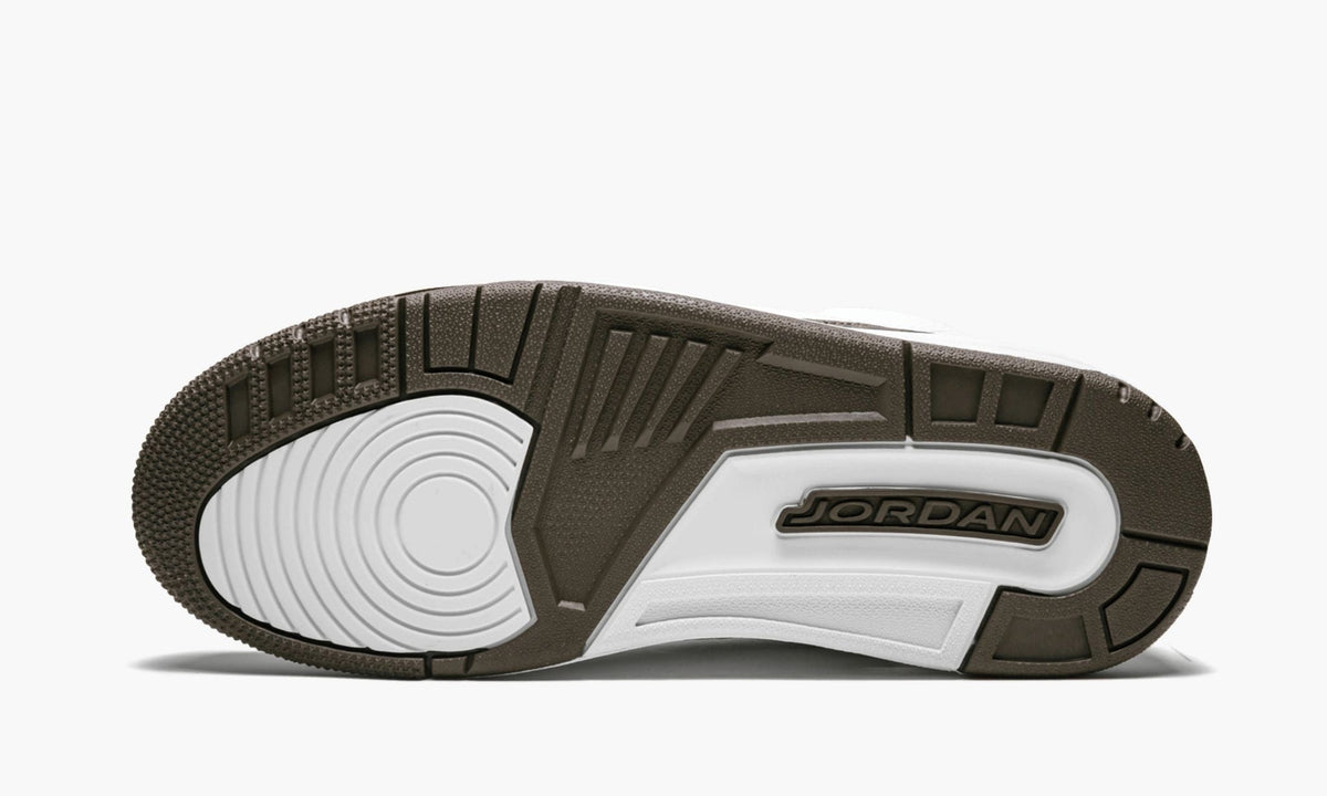 Air Jordan 3 Retro Mocha Sneakers - Streetwear Essential