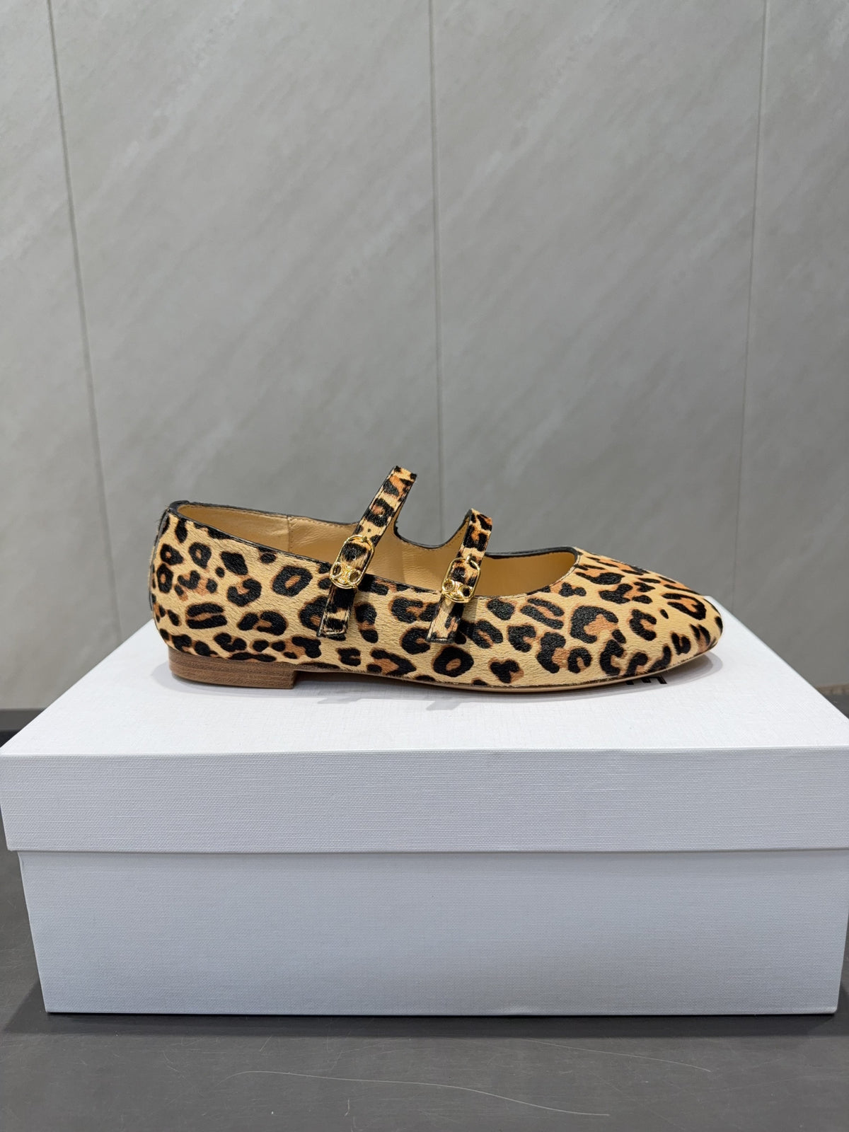 Celine 26 Ballet Flats Leopard Print Suede 614466