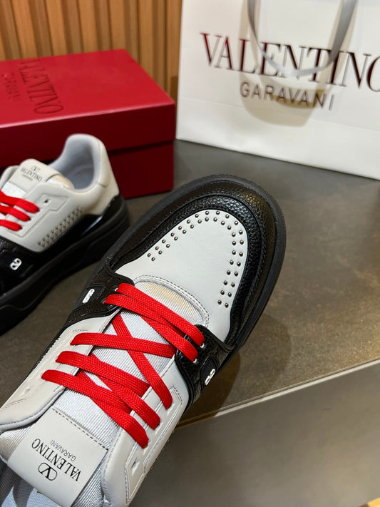 VT 26s Upvillage Trainers Black White Red Leather Studded 105515