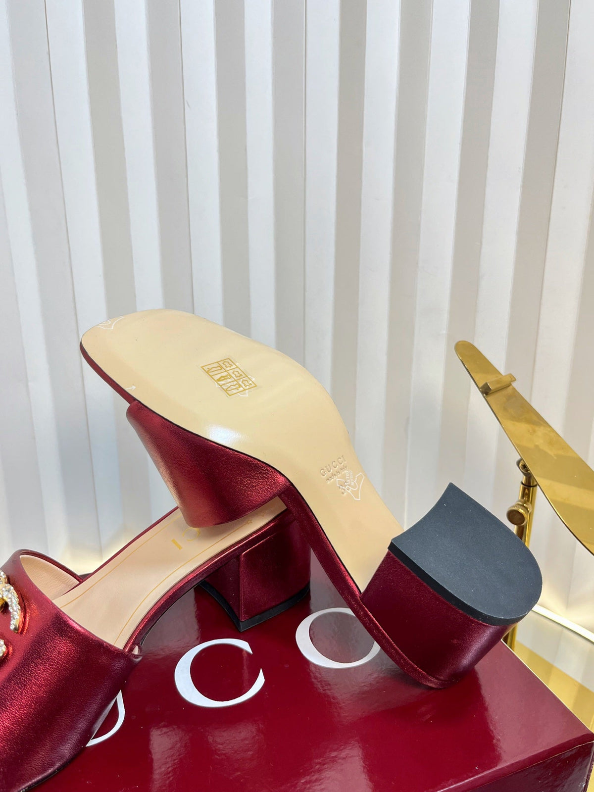 GC 25 Interlocking G Heeled Sandal Red Patent Leather 294638