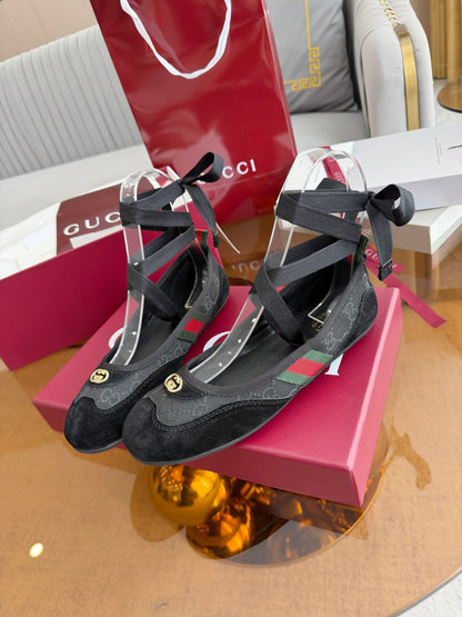 GG Dance Shoes Black in Nubuck Suede with Classic GG Fabric 788165