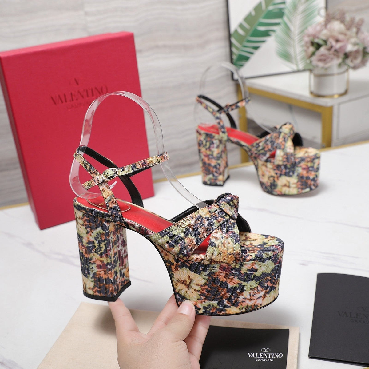 VLTN Crasher Platform Sandals Beige Multicolor Fabric 913109