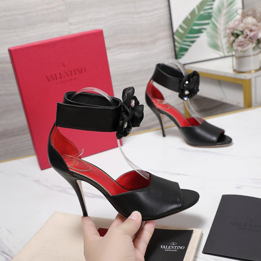 VLTN Drip Rose Applique Sandals 10.5cm Black Leather 913089