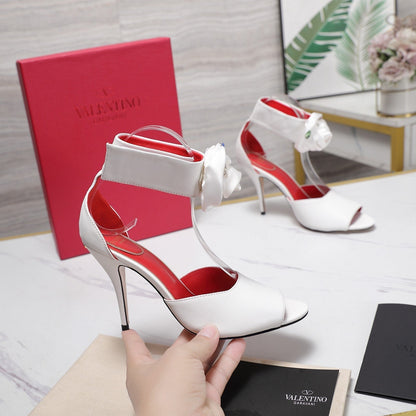 VLTN Drip Rose Applique Sandals 10.5cm White Leather 913087