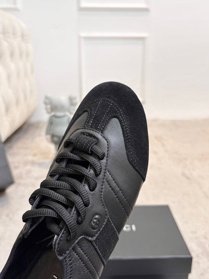 GG Flex Sneakers Black Leather Suede 929235
