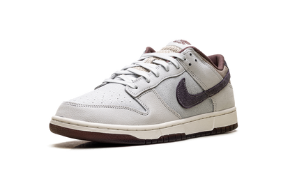 Nike Dunk Low "Off White / Spruce Aura" IB6752 100