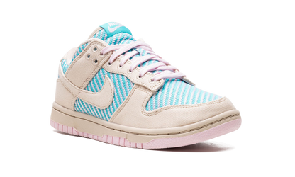 Dunk Low WMNS "Heat Wave" HF5077 902