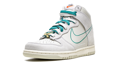 Dunk High SE GS "First Use - Green Noise" DD0733 001