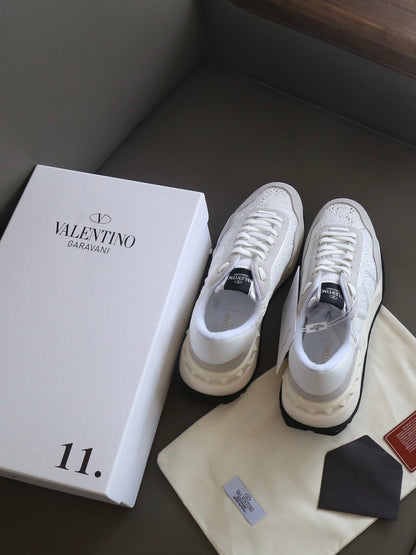 VT Lace Sneaker White Suede Leather