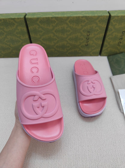 GG Lide Sandal With Interlocking Pink Rubber 788133