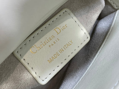 micro lady 12 white lambskin ghw