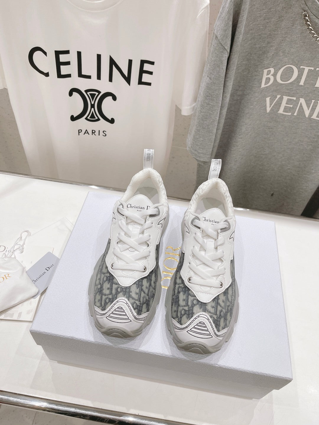 CD Vibe Sneaker White Black Polyester Mesh Fabric And Oblique Jacquard Fabric