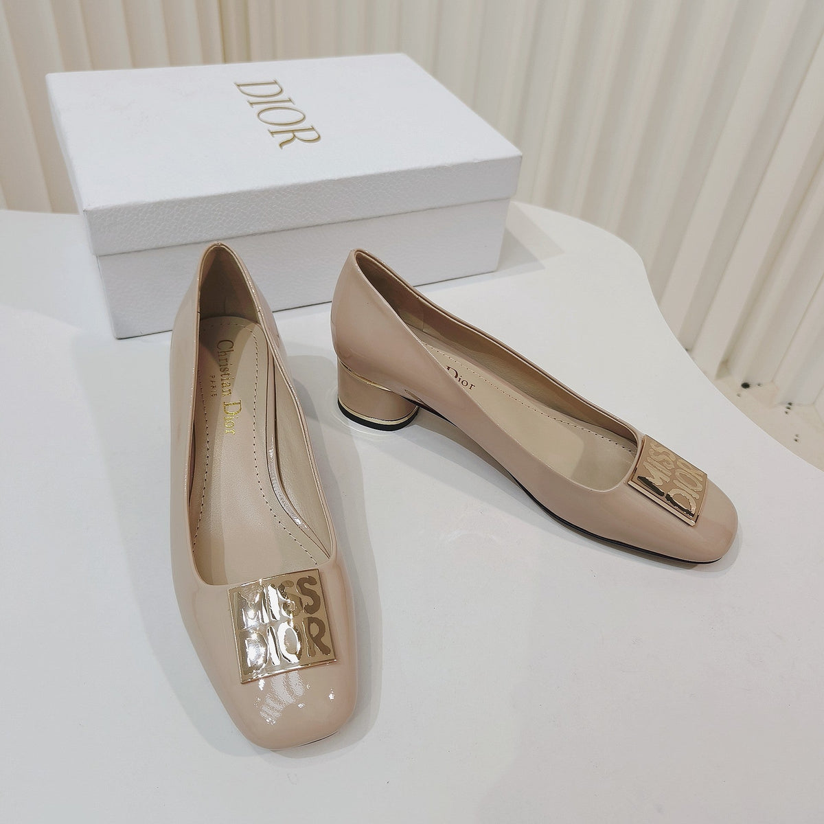 Miss Dior Pump 40mm In Beige Cowhide 111364
