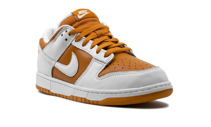 Dunk Low "Reverse Curry" FQ6965 700