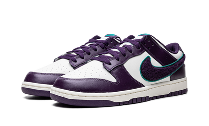 Dunk Low "Chenille Swoosh - Grand Purple" DQ7683 100