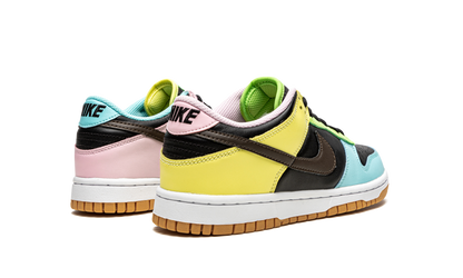 Dunk Low SE GS "Free 99" CZ2496 001