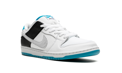 SB Dunk Low "Laser Blue" BQ6817 101