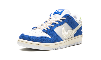 SB Dunk Low "Fly Streetwear - Gardenia" DQ5130 400