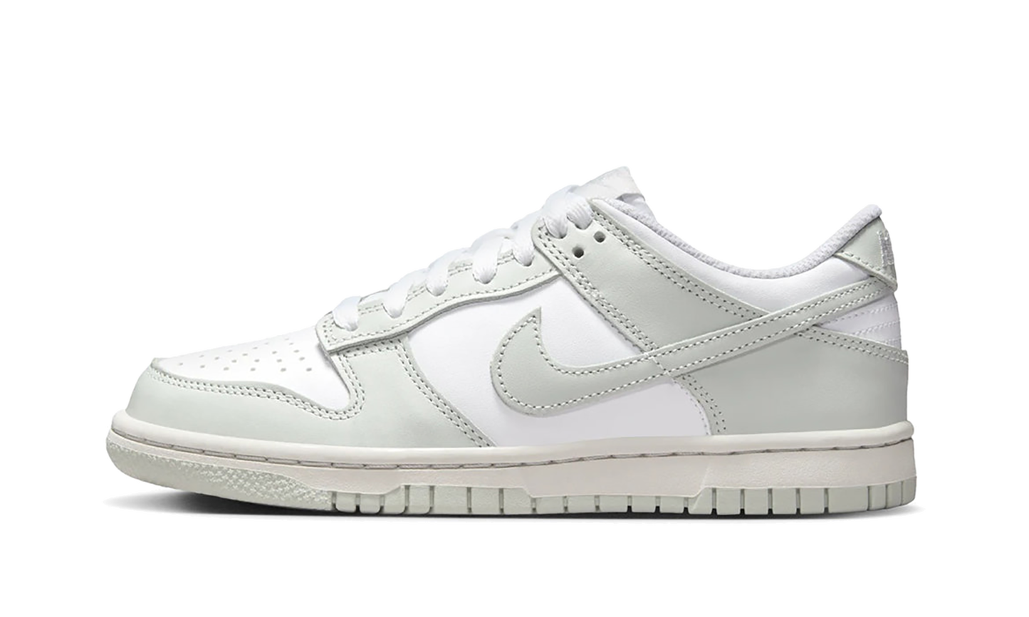 Dunk Low "White Light Smoke Grey (GS)" FB9109 124