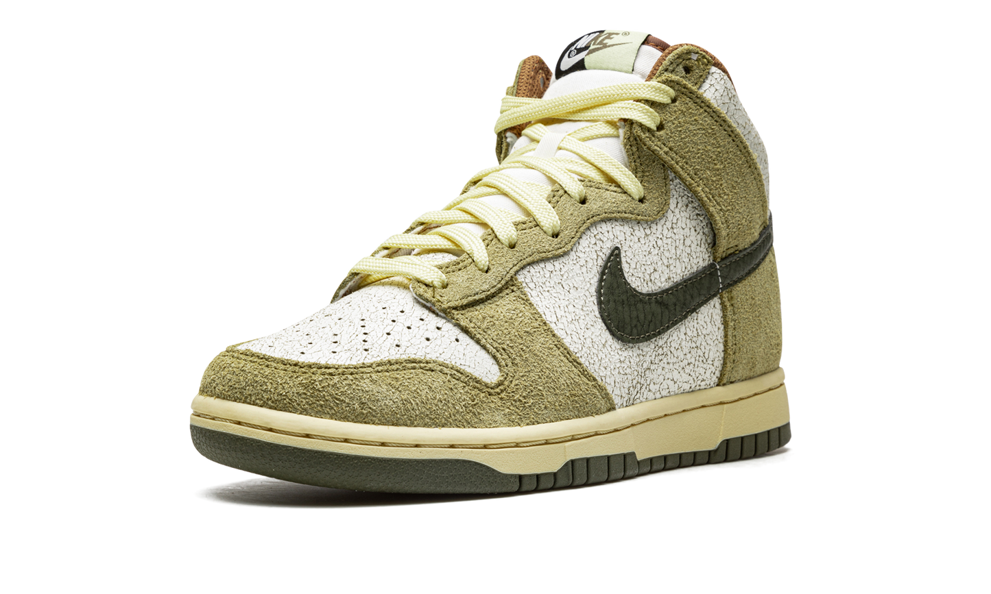 Dunk Hi Retro "Re-Raw Halloween" DO6713 300