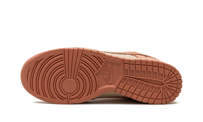 Dunk Low "CLOT - What The" FN0316 999