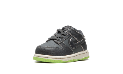 Dunk Low SE "Halloween - Cauldron TD" DQ6217 001