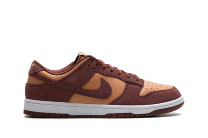 Dunk Low Retro SE "Amber Brown" FQ8249 200