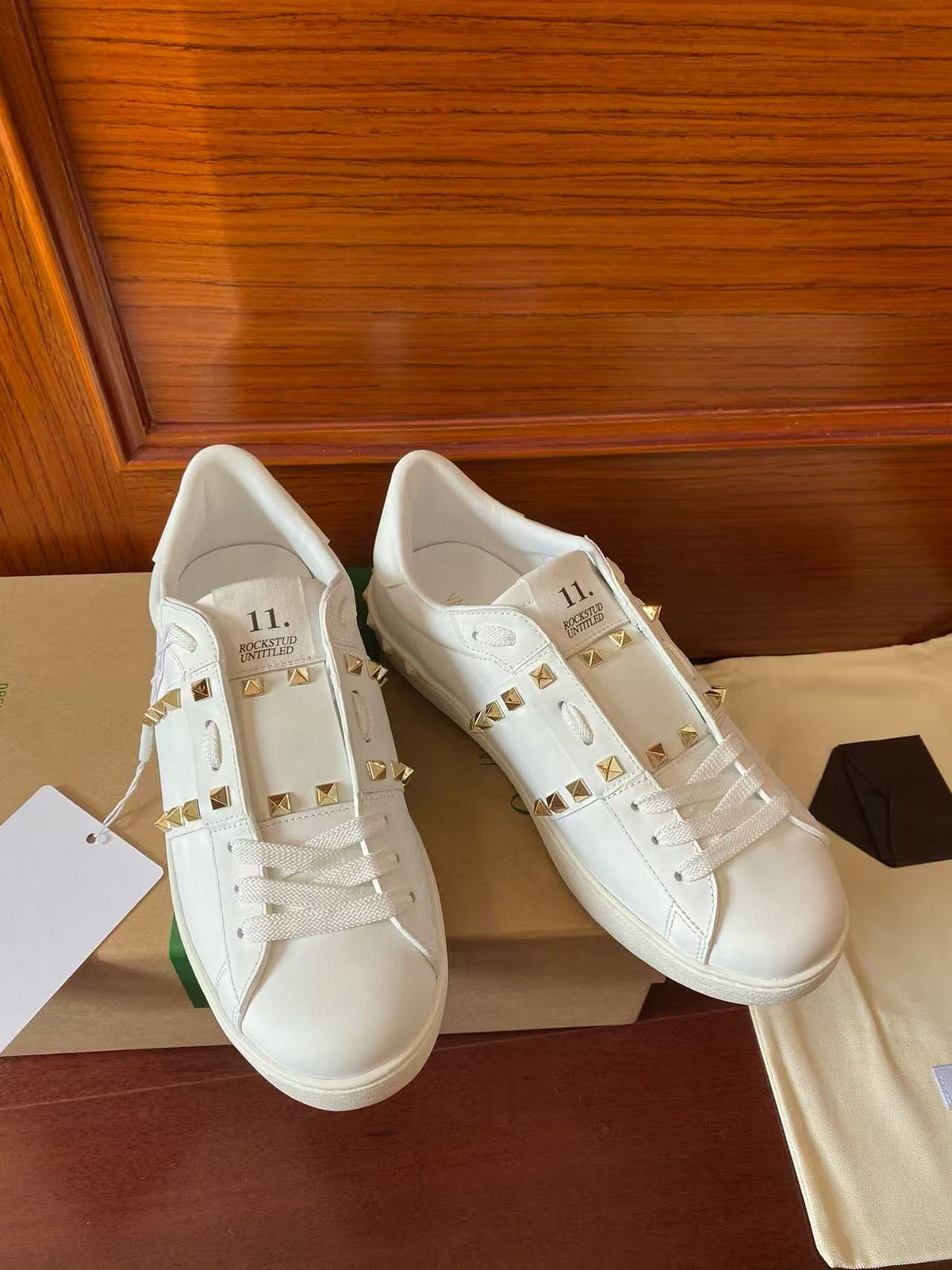 Valen Garavani Rockstud Untitled  Flap Sneaker White Calfskin