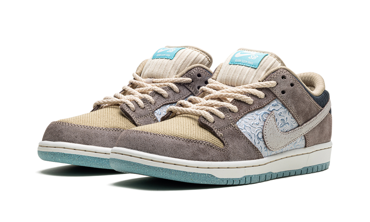 SB Dunk Low "Big Money Savings" FZ3129 200