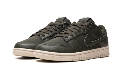 Dunk Low PRM "Sequoia" DZ2538 300