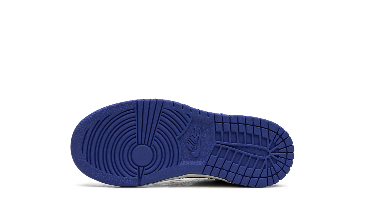 Dunk Low PS "Summit White Hyper Royal" DH9756 105