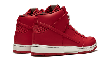 Dunk Ultra 845055 601