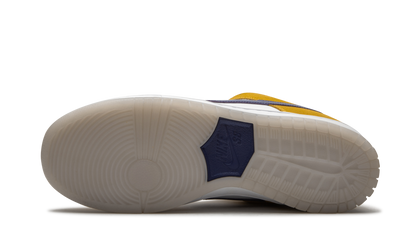SB Dunk Low "Laser Orange" BQ6817 800
