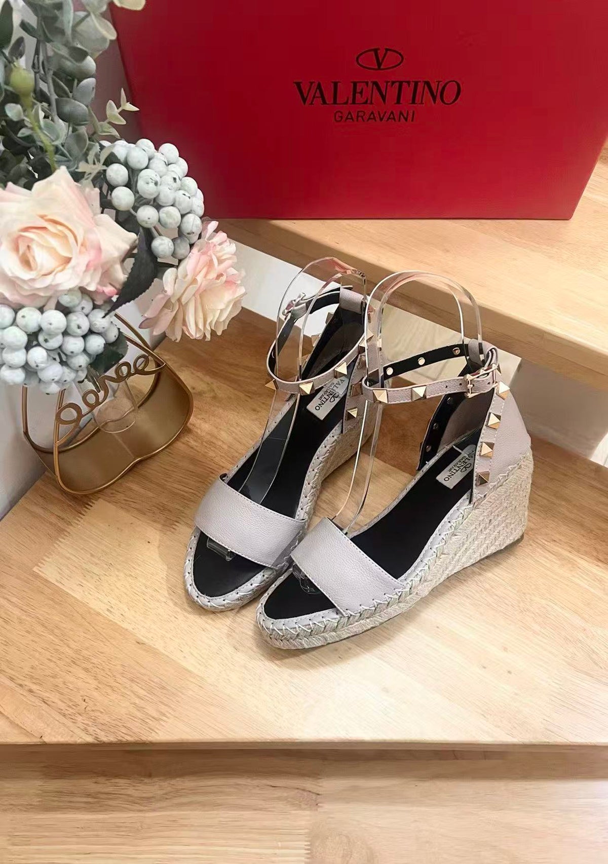 VLogo Rockstud Espadrille Powder Pink Leather