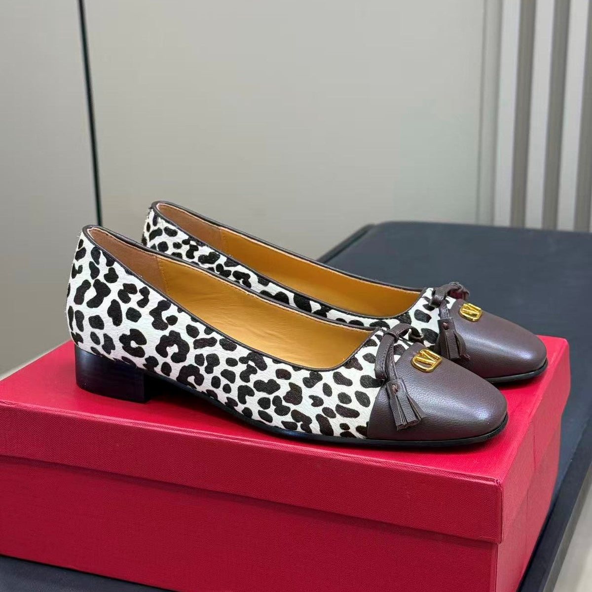 Valet Du Roi Ballerina Pony-Effect Coffee Calfskin