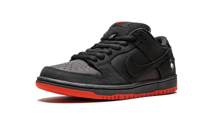 SB Dunk Low TRD QS "Black Pigeon" 883232 008