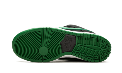 SB Dunk Low Pro "Pine Green" BQ6817 005