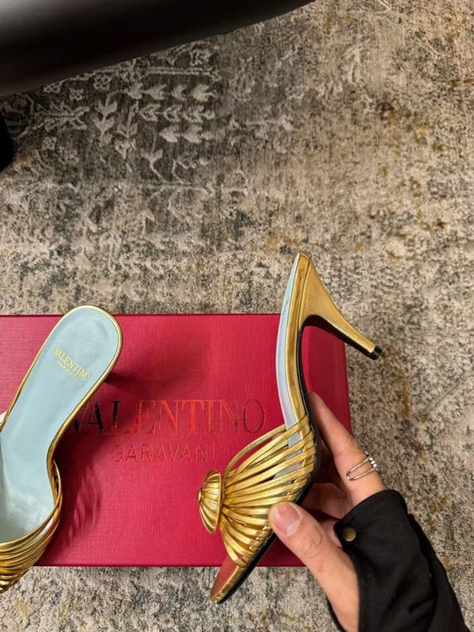 Valentino Garavani Royal Mules 7.5cm Gold Metallic Leather