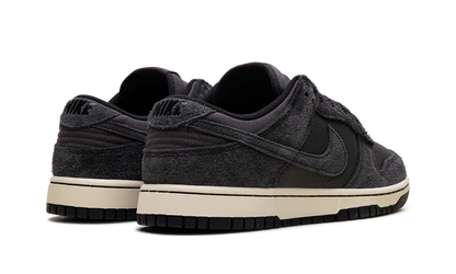 Dunk Low Premium "Black Off Noir" HF3145 001