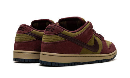 SB Dunk Low "Burgundy Crush / Olive Flak" HQ1625 600