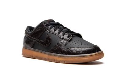 Dunk Low "Velvet Brown Black" DV1024 010