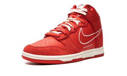 Dunk Hi SE "First Use" DH0960 600