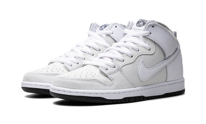 SB Dunk High "Antihero" HM5837 100