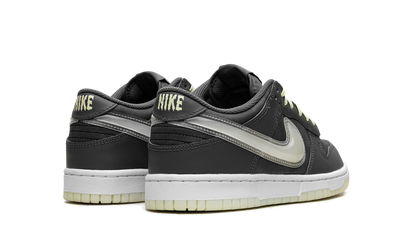 Dunk Low GS Halloween "Halloween - Glow in the Dark" HQ3569 068