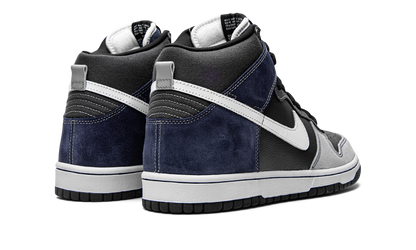 Dunk High Pro SB "UnFutura" 305050 015