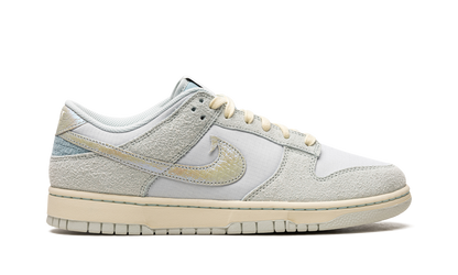 Dunk Low Retro "Gone Fishing" DV7210 001