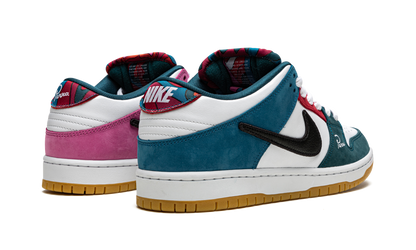 Dunk SB Low Pro QS "Parra (Friends & Family)" DH7695 100