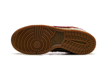 Dunk Low "Green Curry" IB2263 300